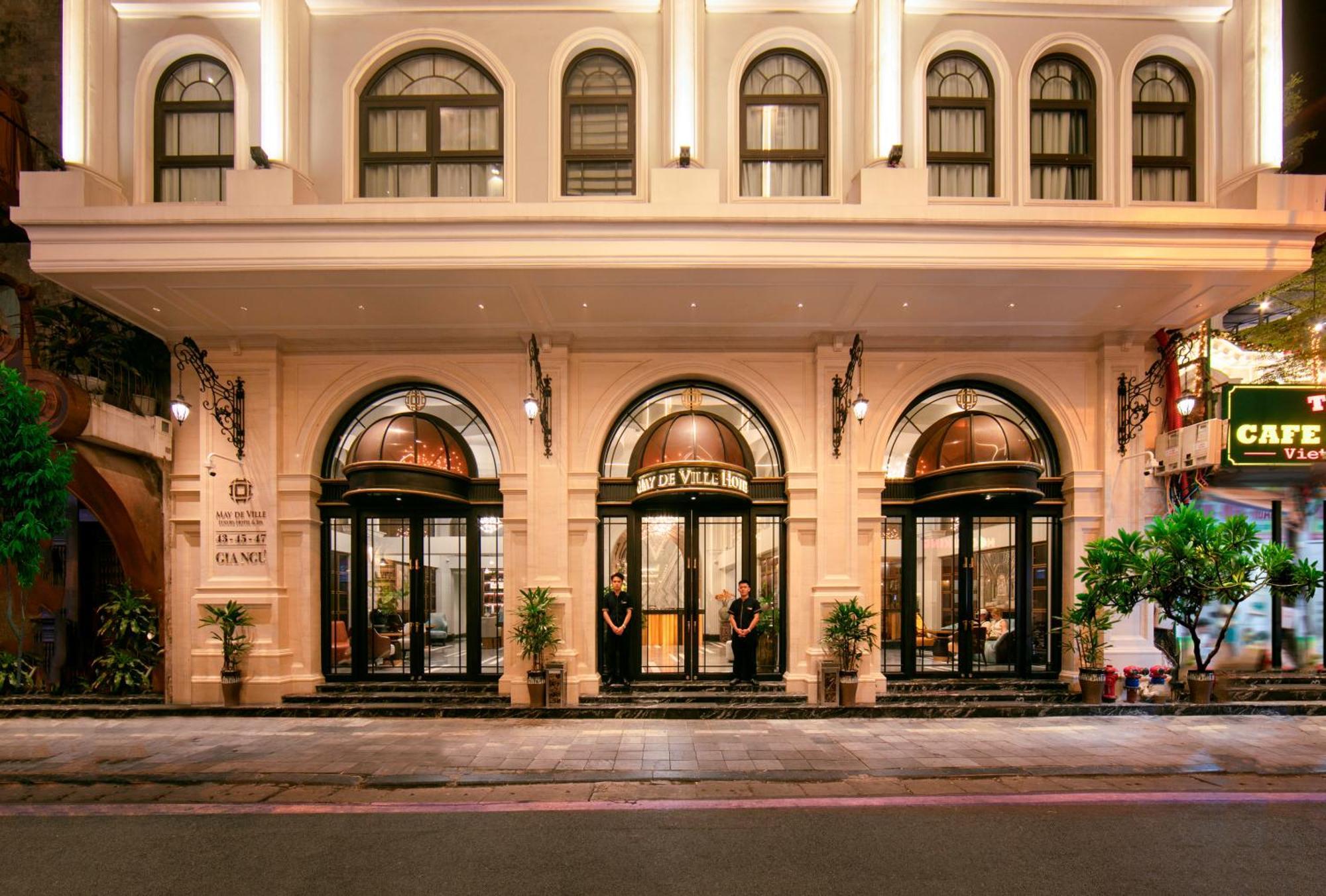 메이 드 빌 올드 쿼터 호텔 하노이 외부 사진 The hotel's entrance