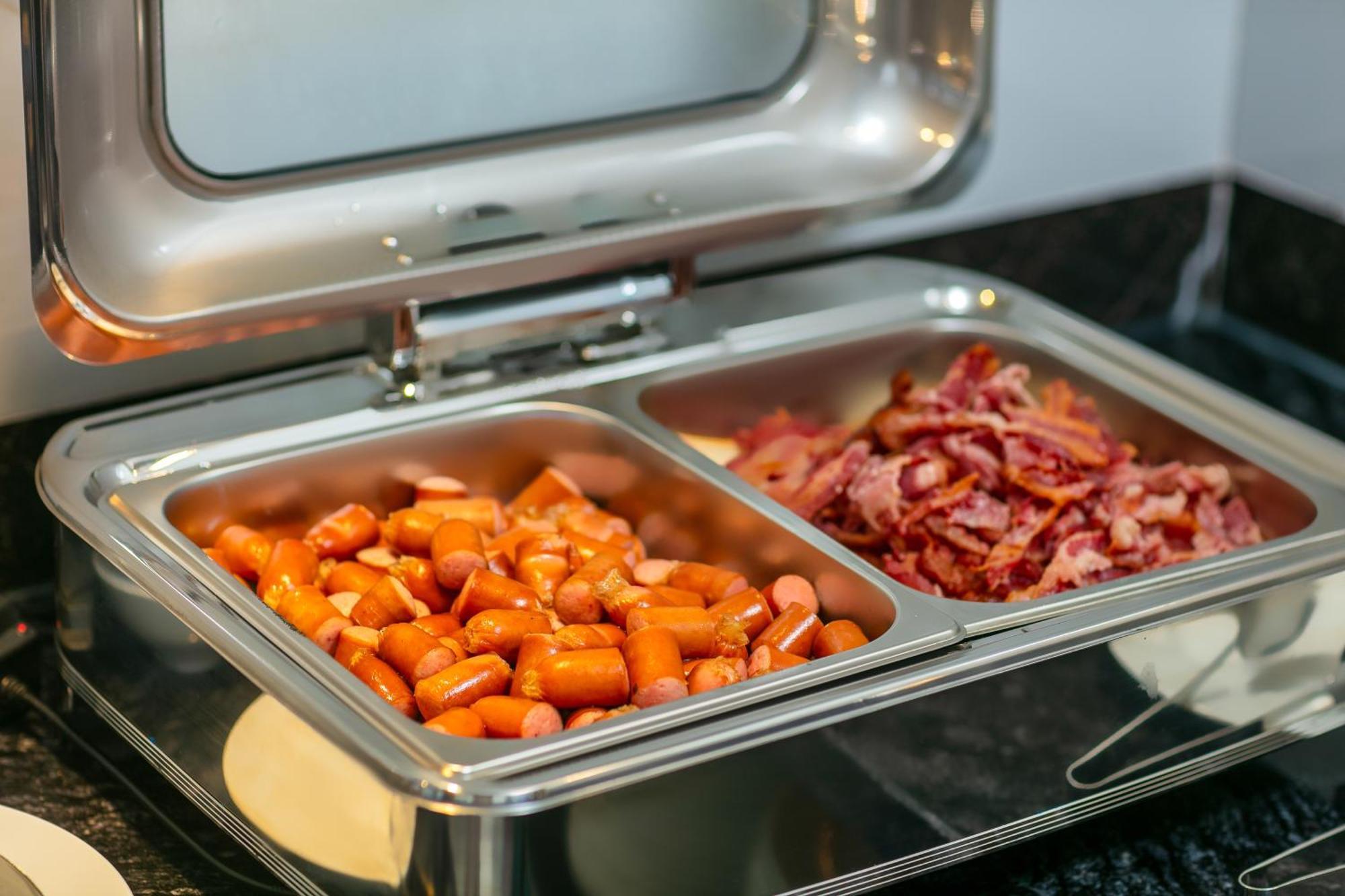 메이 드 빌 올드 쿼터 호텔 하노이 외부 사진 A chafing dish